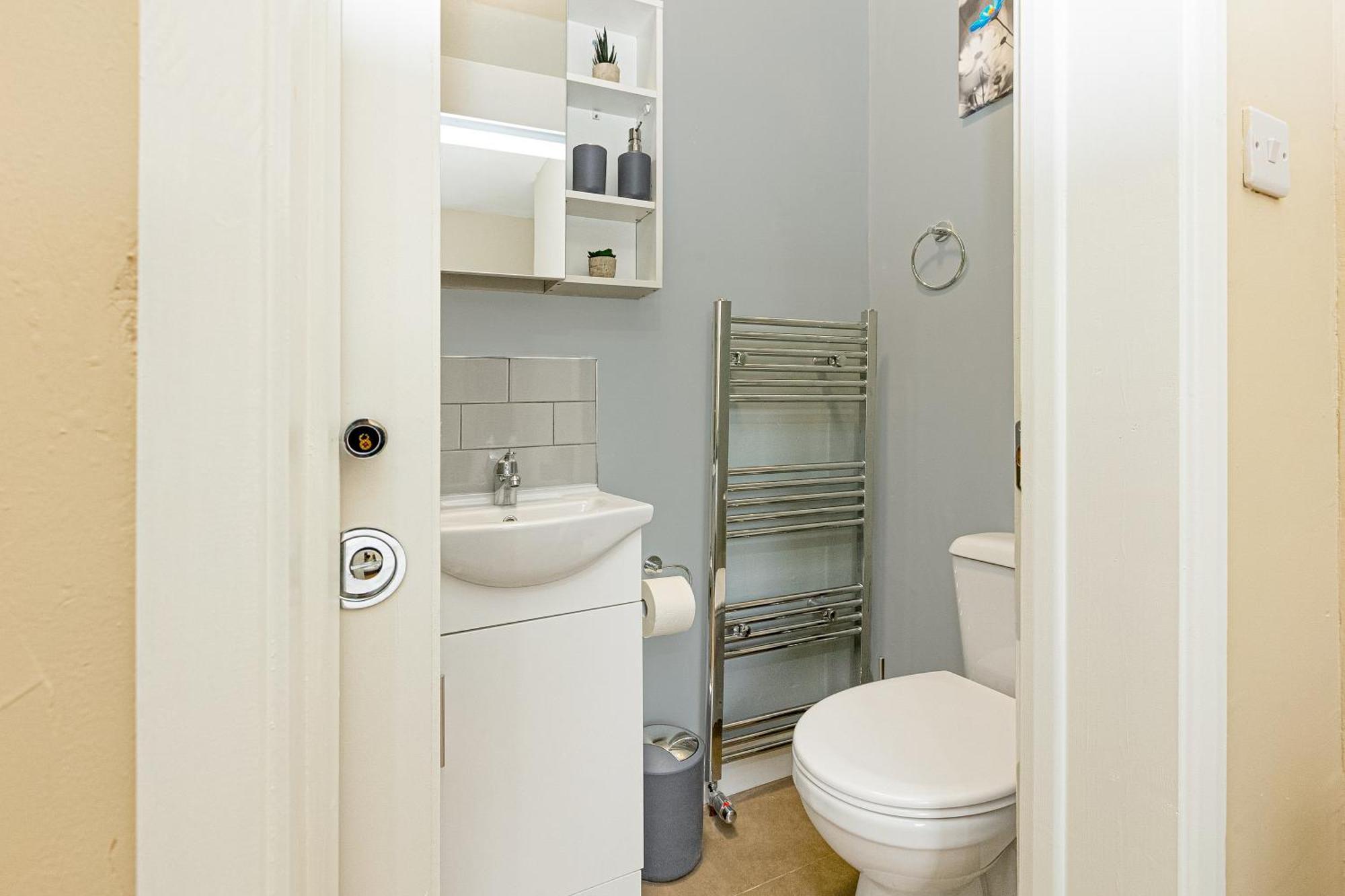 Charming One Bedroom In Camden Лондон